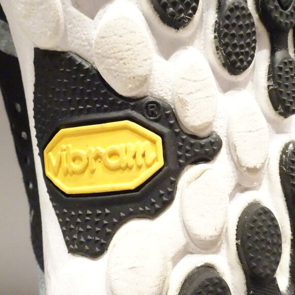 New Balance Minimus Running Shoes WT20LG2 Vibram Women Sz 8 Gray Blue Silver - Picture 7 of 7